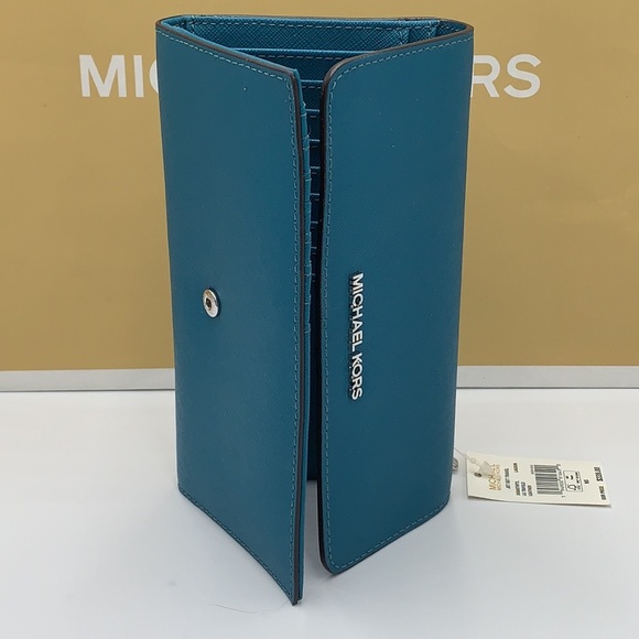 MICHAEL KORS JET SET TRAVEL LARGE TRIFOLD LAGOON COLOR - Picture 10 of 16